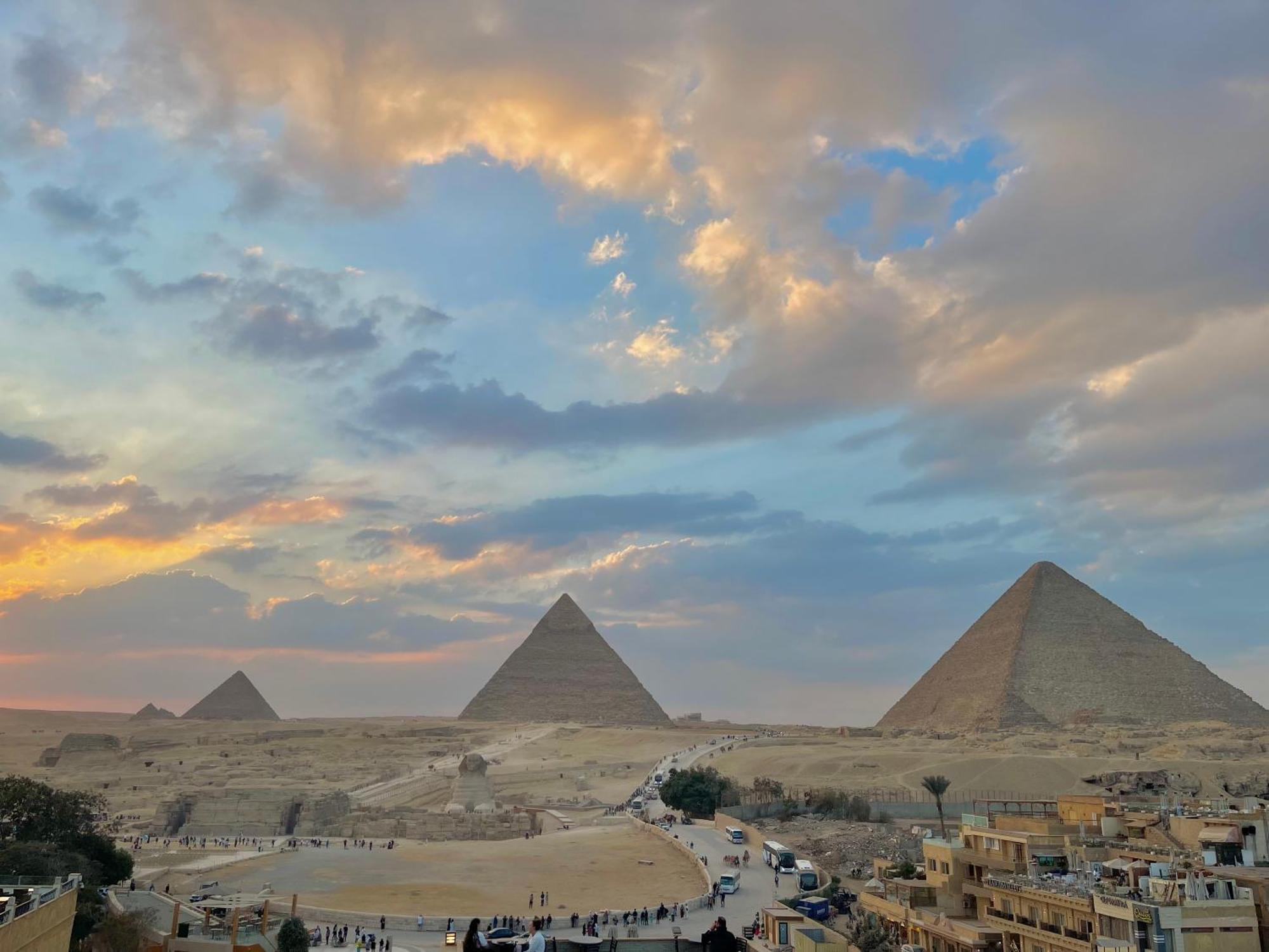 Royal Golden Pyramids Inn Giza Extérieur photo